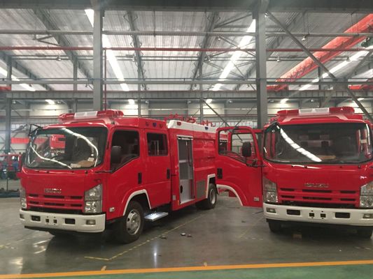 Camion dei vigili del fuoco forestali di salvataggio 4x2 antincendio con capacità di 2000 litri