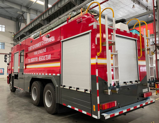 Camion dei vigili del fuoco professionale 10000L 6x4 della schiuma dell'acqua per il salvataggio di emergenza