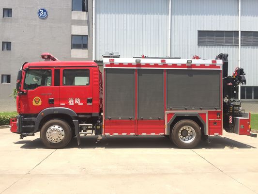 Red Color Emergency Rescue Vehicle 310HP 4X2 For Fire Fighting